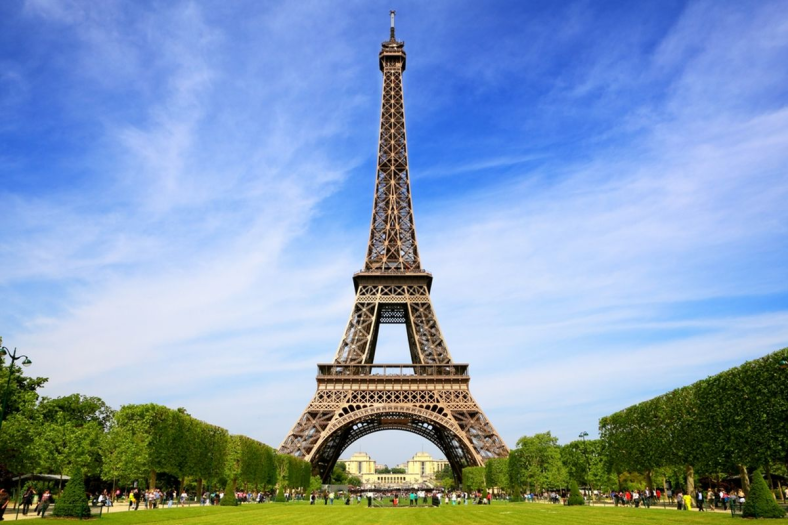 menara eiffel paris